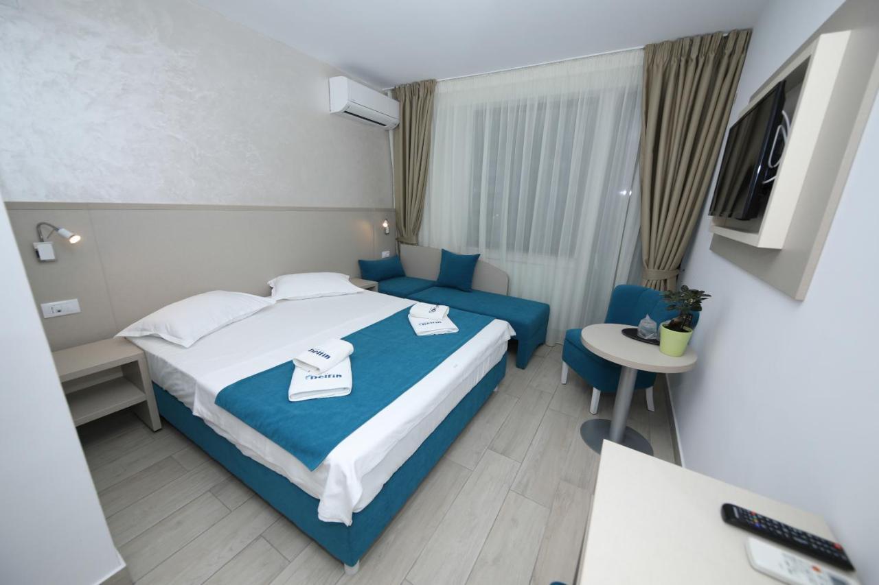 Hotel Delfin Mamaia Exteriör bild