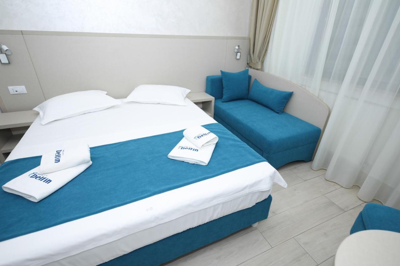 Hotel Delfin Mamaia Exteriör bild