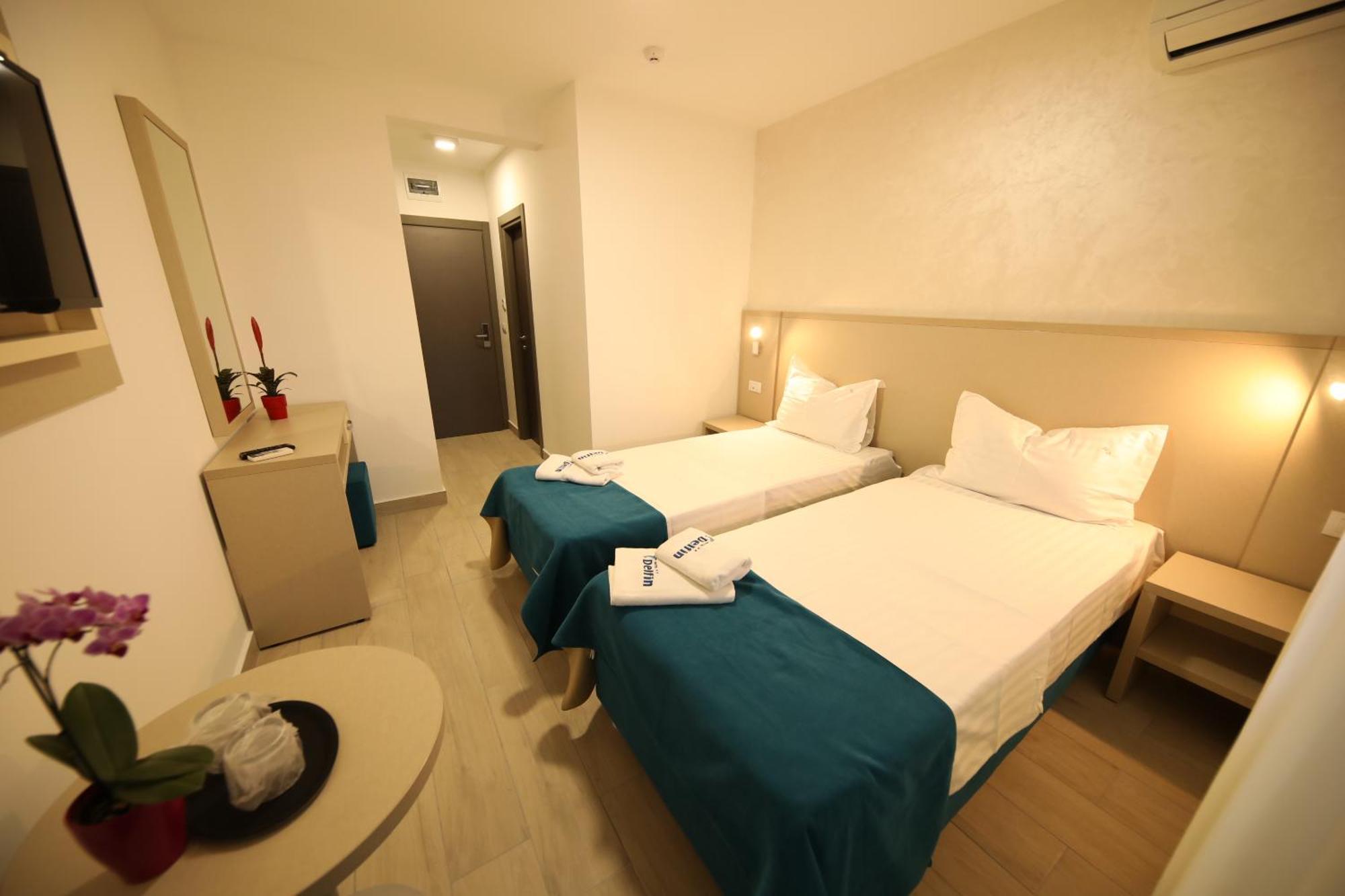 Hotel Delfin Mamaia Exteriör bild